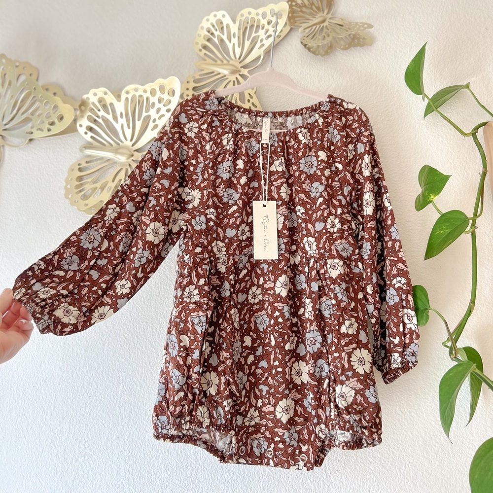 NWT Rylee + Cru Fall Floral Long Sleeve Bubble Romper
